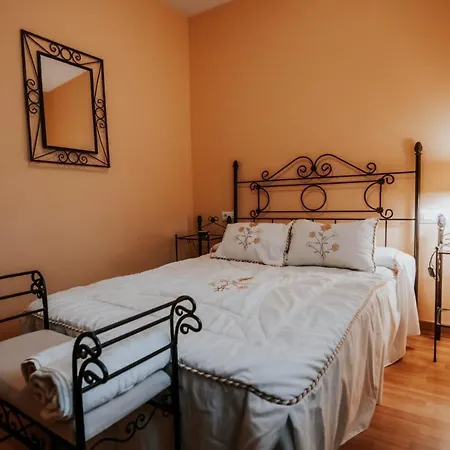 Conde De La Encina 16 Trujillo